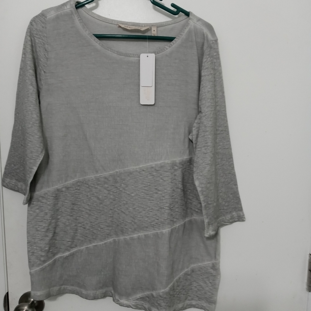 Soft Surroundings "Alevia" Contrasting Diagonal Soft Grays Short Sleeve Blouse